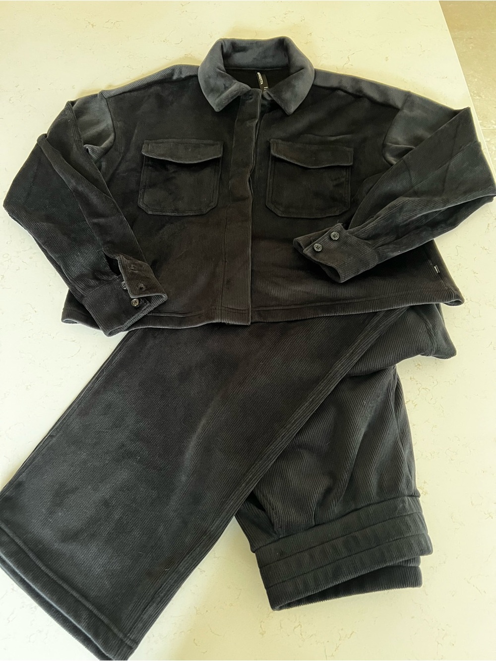 Mondetta extra soft jacket and pant set